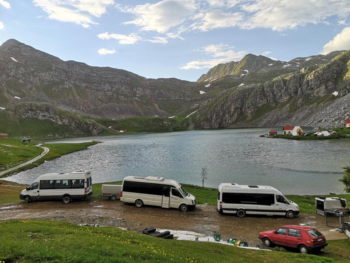Rural Household Minic - Kapetanovo Jezero Vandrerhjem Kolašin Eksteriør bilde