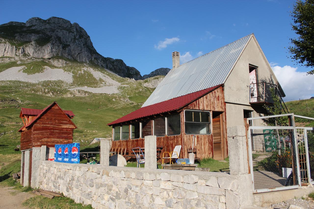 Rural Household Minic - Kapetanovo Jezero Vandrerhjem Kolašin Eksteriør bilde