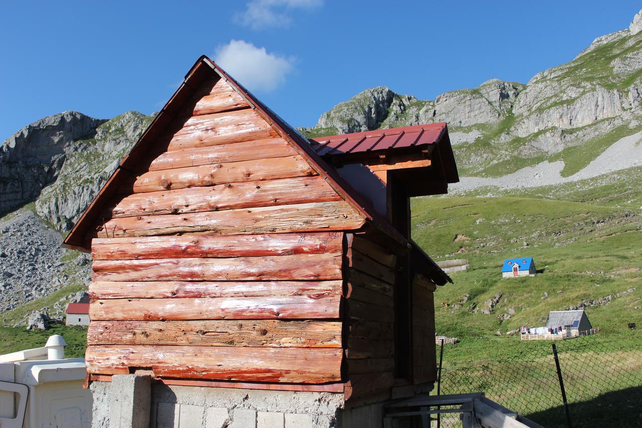 Rural Household Minic - Kapetanovo Jezero Vandrerhjem Kolašin Eksteriør bilde