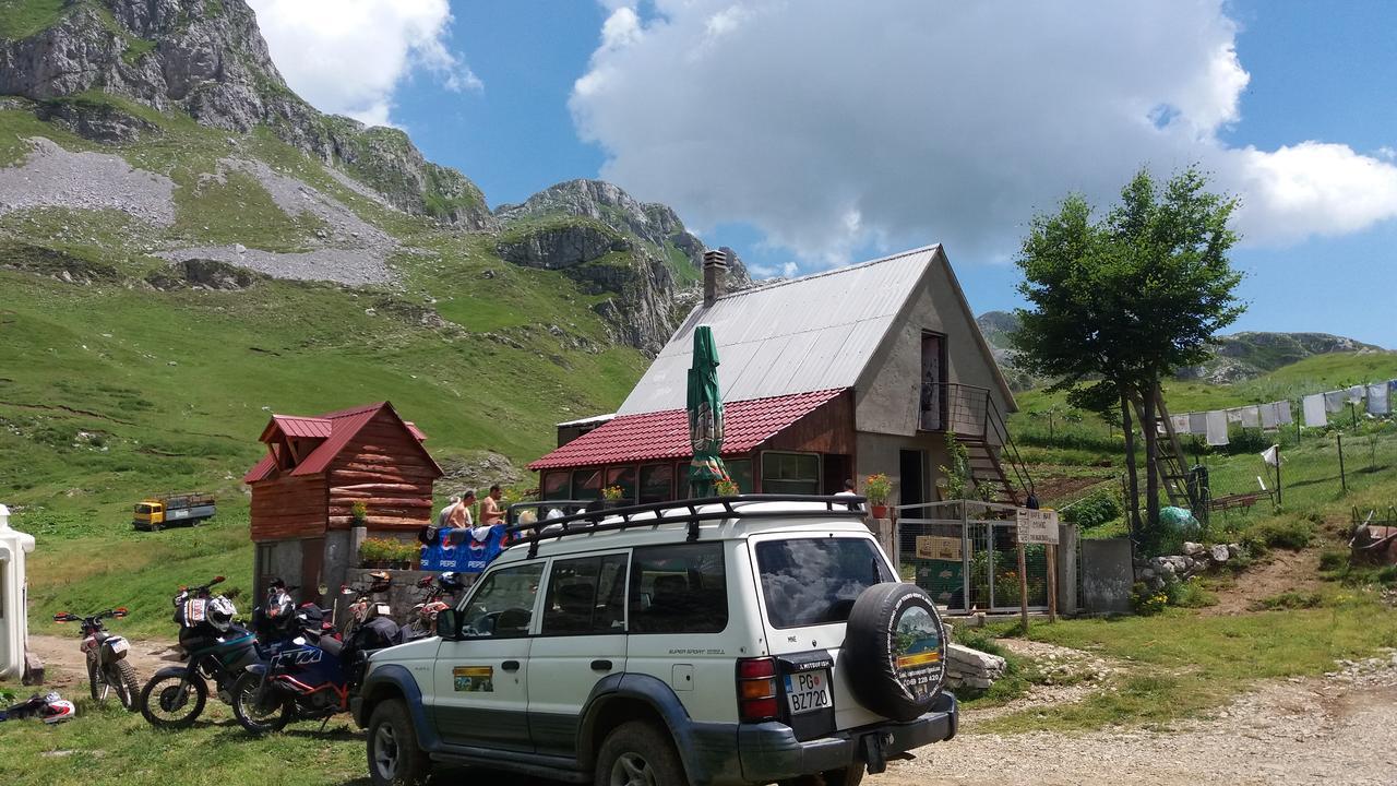 Rural Household Minic - Kapetanovo Jezero Vandrerhjem Kolašin Eksteriør bilde